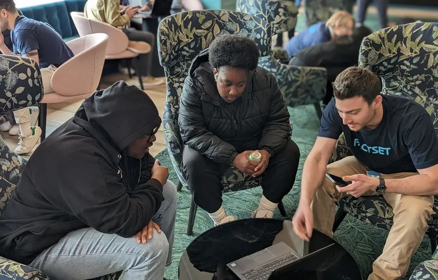 Students learning with a mentor